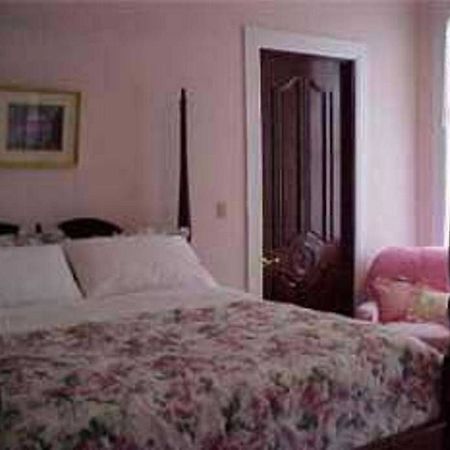The Confederate House Hotel ซาวานนาห์ ภายนอก รูปภาพ