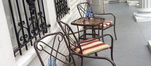 The Confederate House Hotel ซาวานนาห์ ภายนอก รูปภาพ